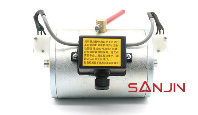 Phanh thang máy Trung Quốc DZS800AB01D1